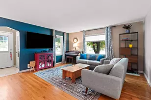 703 Harrison St, Green Bay, WI 54303 - Photo 11