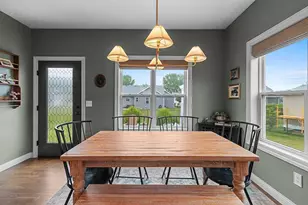 2066 W Heron Ln, Appleton, WI 54913 - Photo 9