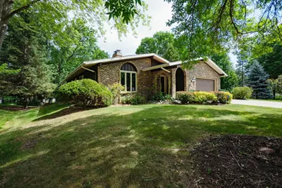 323 Old Pioneer Road, Fond du Lac, WI 54935 - Photo 5