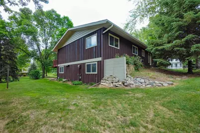 323 Old Pioneer Road, Fond du Lac, WI 54935 - Photo 7