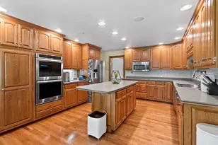 2110 Shady Ln, Green Bay, WI 54313 - Photo 13