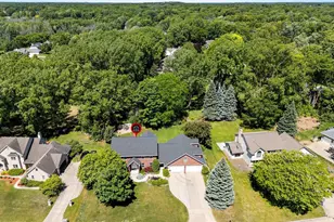 2110 Shady Ln, Green Bay, WI 54313 - Photo 87