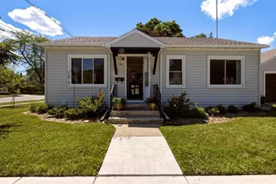 907 N 7th Avenue, Sturgeon Bay, WI 54235 - Photo 3