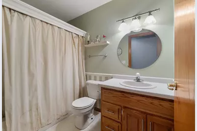 614 Stonehedge Road, Green Bay, WI 54302 - Photo 19