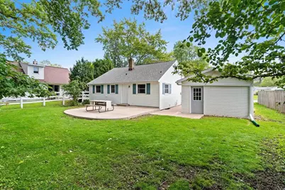 2030 Libal Street, Green Bay, WI 54301 - Photo 5