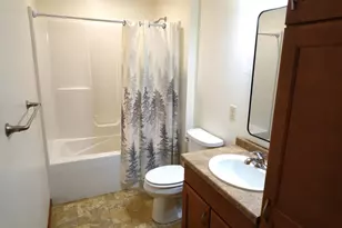 429 Greenbriar Ave, Fond du Lac, WI 54935 - Photo 15