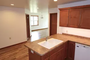 429 Greenbriar Ave, Fond du Lac, WI 54935 - Photo 9