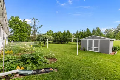 304 E Mary Street, Black Creek, WI 54106 - Photo 3