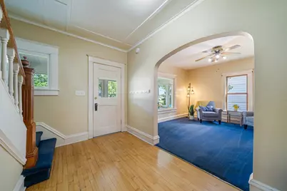 739 Monroe Street, Oshkosh, WI 54901 - Photo 7