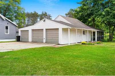 300 E Front Street, Peshtigo, WI 54157 - Photo 15