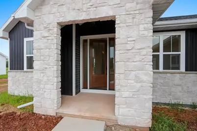 1607 Torchwood Trail, De Pere, WI 54115 - Photo 17