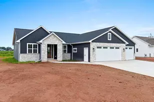 1607 Torchwood Trl, De Pere, WI 54115 - Photo 7