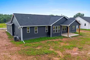 1607 Torchwood Trl, De Pere, WI 54115 - Photo 73