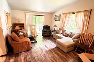 2590 Cherrywood Ln, Green Bay, WI 54304 - Photo 3