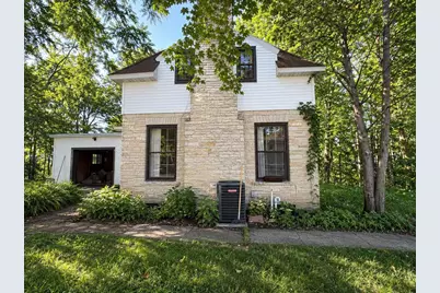 241 N Main Street, Clintonville, WI 54929 - Photo 3