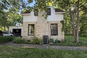 241 N Main St, Clintonville, WI 54929 - Photo 15