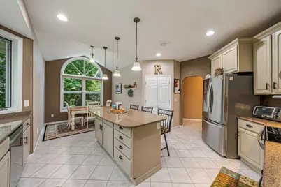 8405 Ridgeview Court, Larsen, WI 54947 - Photo 11