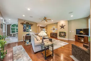 8405 Ridgeview Ct, Larsen, WI 54947 - Photo 9