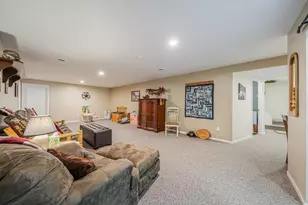 8405 Ridgeview Ct, Larsen, WI 54947 - Photo 41