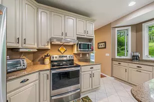 8405 Ridgeview Ct, Larsen, WI 54947 - Photo 13
