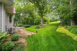 8405 Ridgeview Ct, Larsen, WI 54947 - Photo 59