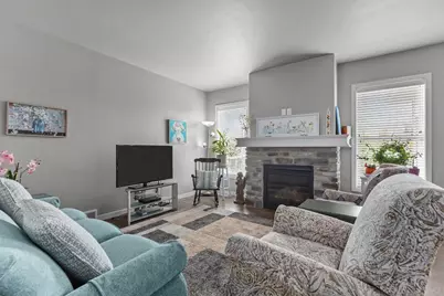 3627 Tulip Trail, Appleton, WI 54913 - Photo 11