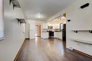 1851 Wisconsin St, Marinette, WI 54143 - Photo 9
