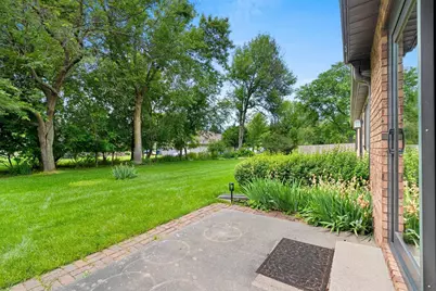 151 Harrys, Appleton, WI 54914 - Photo 11