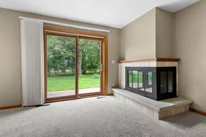 151 Harrys, Appleton, WI 54914 - Photo 25
