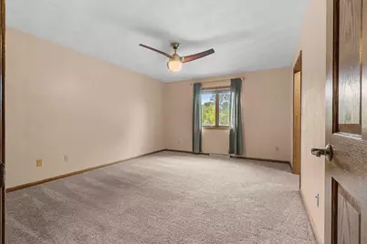 151 Harrys, Appleton, WI 54914 - Photo 27