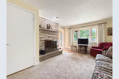 923 Barbara Lane, Marinette, WI 54143 - Photo 15
