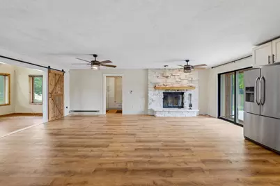 995 Birch Tree Lane, Fond du Lac, WI 54935 - Photo 7
