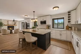 995 Birch Tree Ln, Fond du Lac, WI 54935 - Photo 9