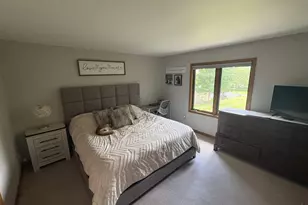 N170W19981 Willow Ridge Dr, Jackson, WI 53037 - Photo 9