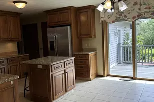 1429 Ridgeway Dr, Neenah, WI 54956 - Photo 5
