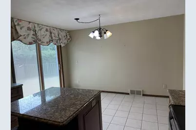 1429 Ridgeway Drive, Neenah, WI 54956 - Photo 7