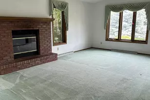 1429 Ridgeway Dr, Neenah, WI 54956 - Photo 9
