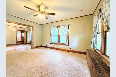 1554 Plummer Street, Oshkosh, WI 54902 - Photo 5