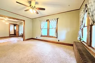 1554 Plummer St, Oshkosh, WI 54902 - Photo 5