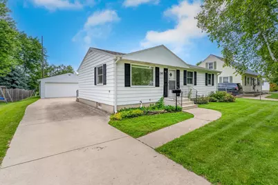 2507 Greenwald Street, Green Bay, WI 54301 - Photo 3