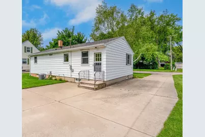 2507 Greenwald Street, Green Bay, WI 54301 - Photo 7
