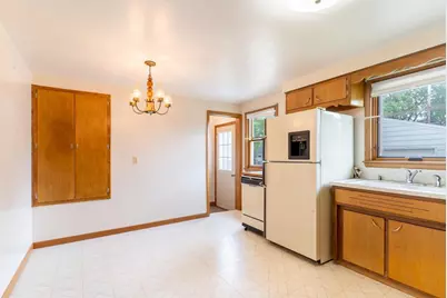 2507 Greenwald Street, Green Bay, WI 54301 - Photo 9