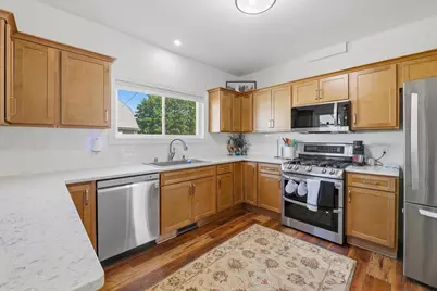 15 W Bank Street, Fond du Lac, WI 54935 - Photo 9