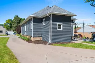 1269 Elmore St, Green Bay, WI 54303 - Photo 7