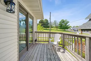 2009 S 10th St, Manitowoc, WI 54220 - Photo 35