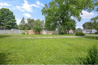 1063 Langlade Avenue, Green Bay, WI 54304 - Photo 5