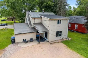 817 S Main St, Shawano, WI 54166 - Photo 7