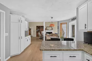109 Old Orchard Ln, Neenah, WI 54956 - Photo 19