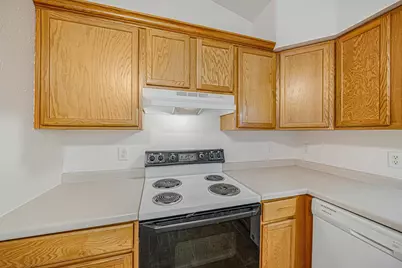 225 E Center Street, Wautoma, WI 54982 - Photo 9
