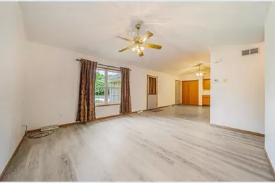 225 E Center Street, Wautoma, WI 54982 - Photo 13